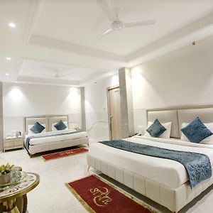 Hotel International Inn - Near Delhi Airport